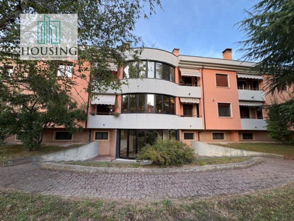 appartamento in vendita a Selvazzano Dentro in zona San Domenico