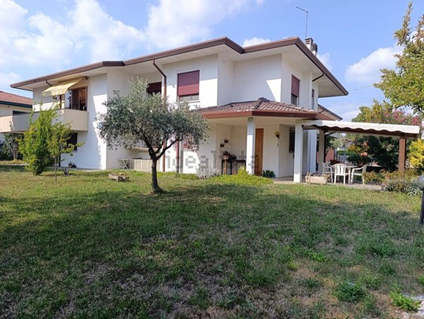 casa indipendente in vendita a Selvazzano Dentro
