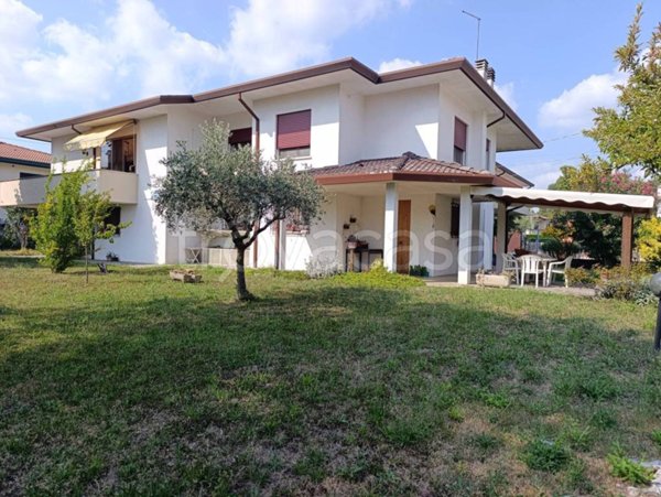 casa indipendente in vendita a Selvazzano Dentro