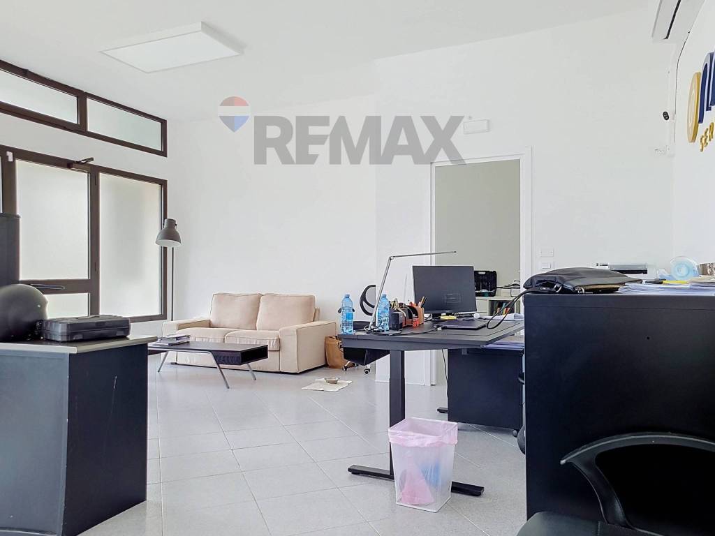 ufficio in vendita a Selvazzano Dentro