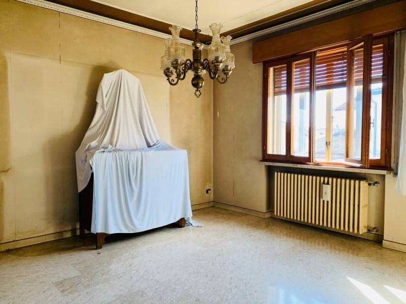 casa indipendente in vendita a Solesino