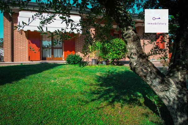 casa indipendente in vendita a Solesino
