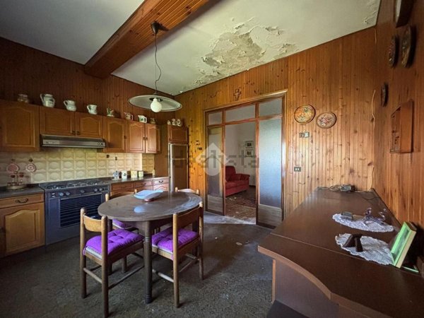 casa indipendente in vendita a Solesino