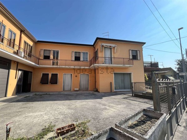 appartamento in vendita a Solesino