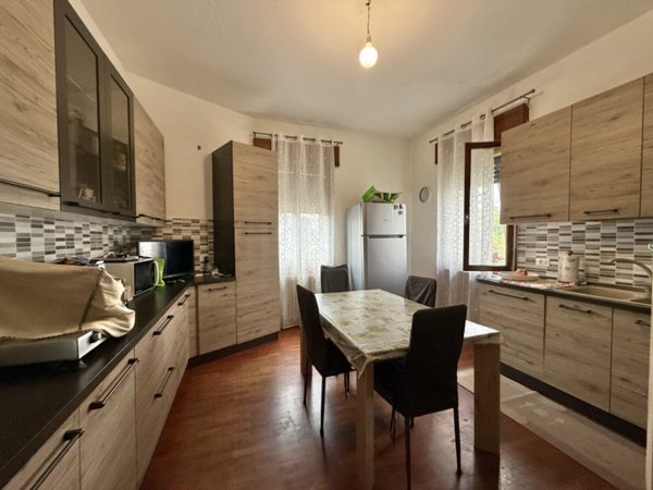 casa indipendente in vendita a Solesino