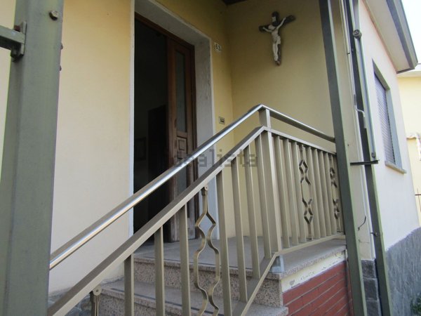 casa indipendente in vendita a Solesino