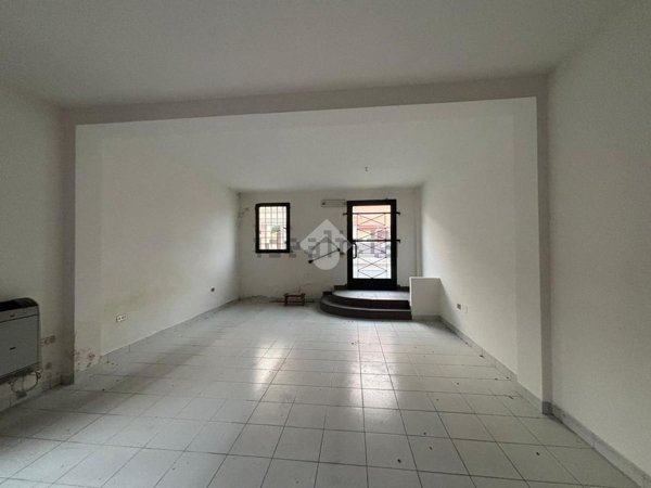 negozio in vendita a Solesino