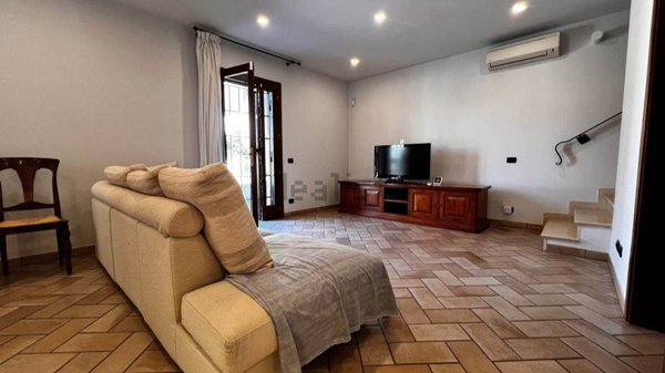 casa indipendente in vendita a Solesino