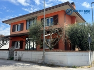 casa indipendente in vendita a Solesino