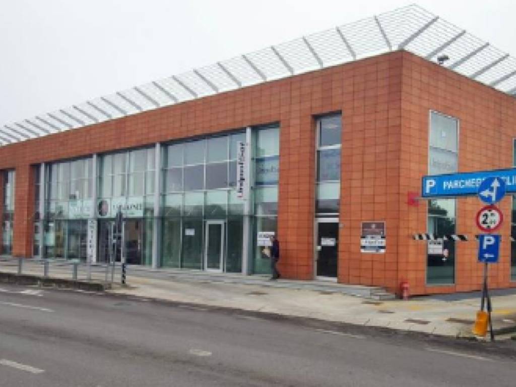 ufficio in vendita a Solesino