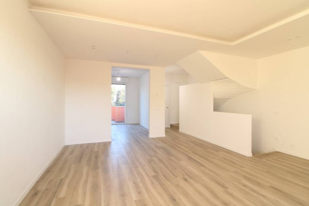 casa indipendente in vendita a Solesino