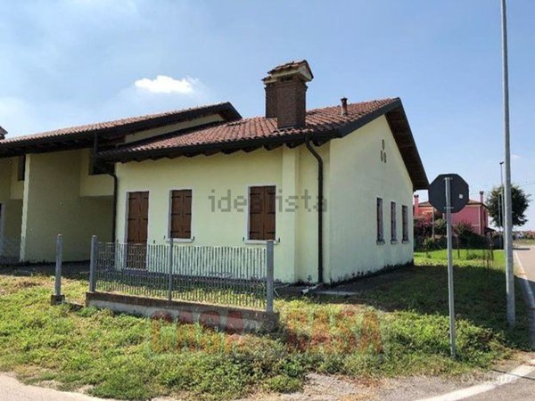 casa indipendente in vendita a Stanghella