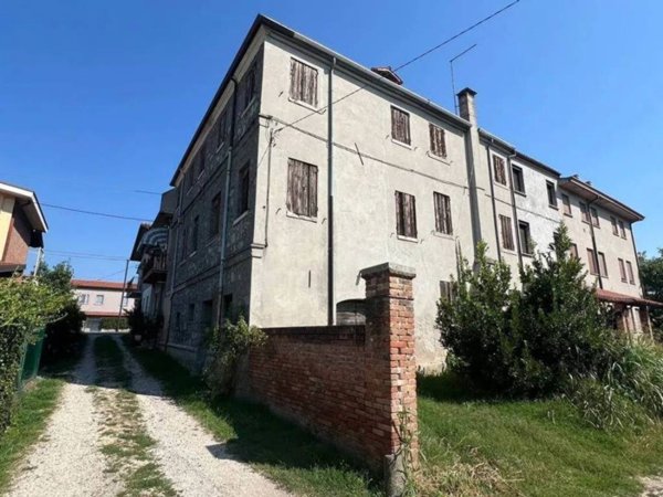 casa indipendente in vendita a Stanghella