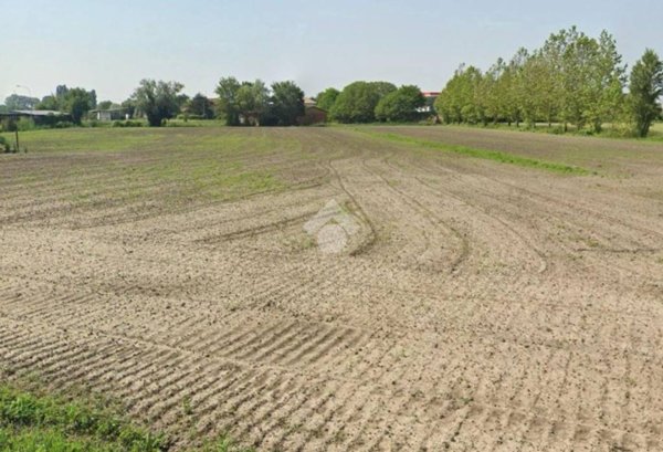 terreno edificabile in vendita a Stanghella