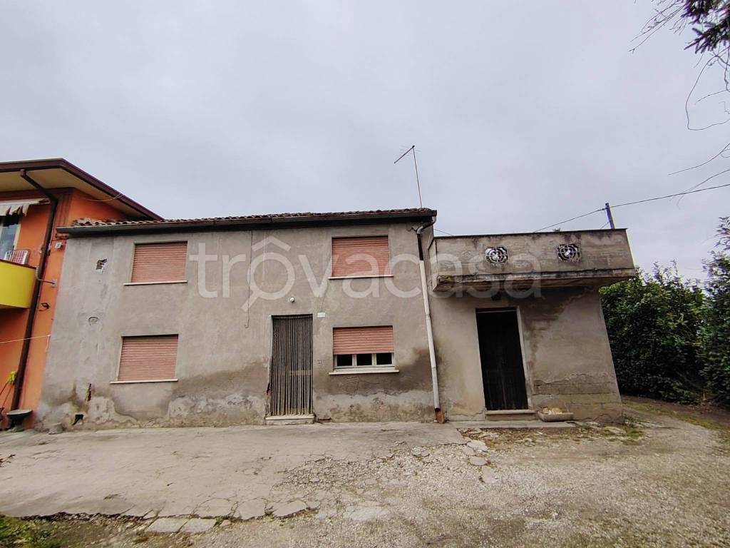 casa indipendente in vendita a Stanghella