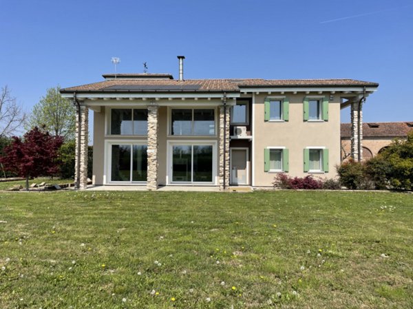 casa indipendente in vendita a Stanghella