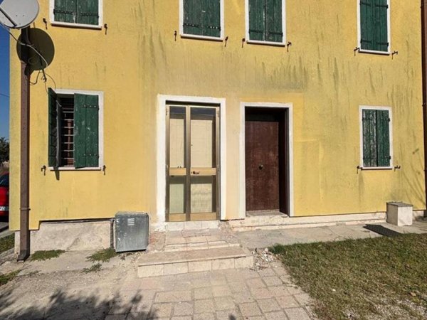 casa indipendente in vendita a Stanghella