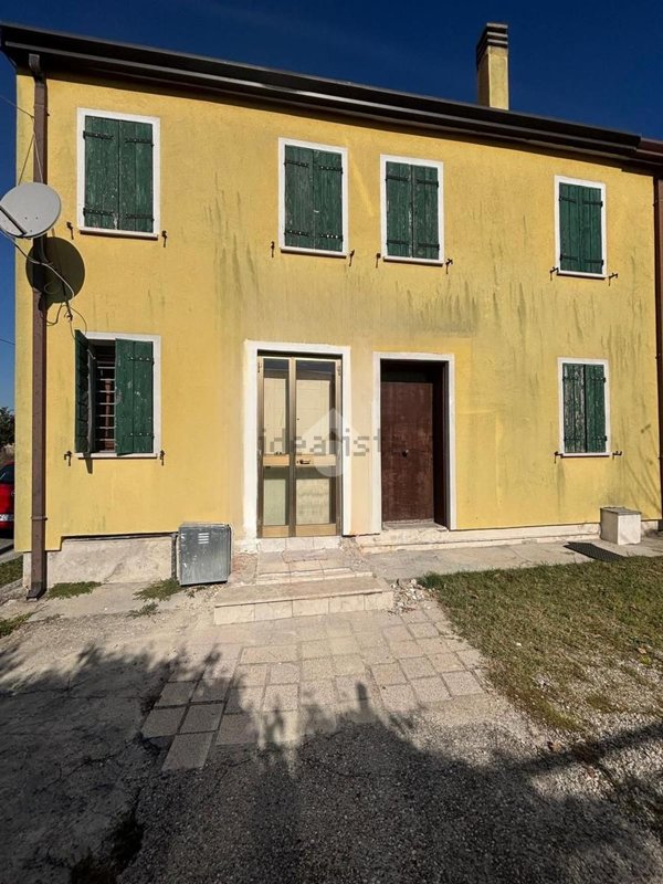 casa semindipendente in vendita a Stanghella