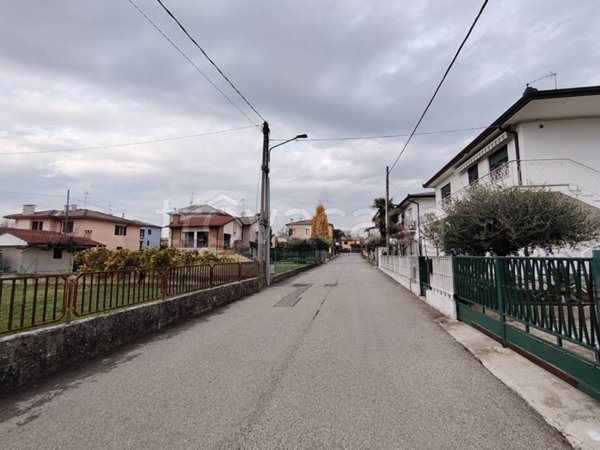 terreno edificabile in vendita a Stanghella