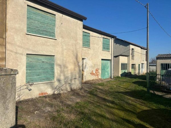 casa indipendente in vendita a Stanghella