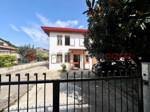 casa indipendente in vendita a Stanghella