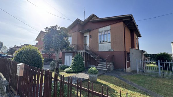 casa indipendente in vendita a Stanghella