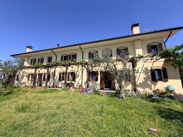 casa indipendente in vendita a Stanghella