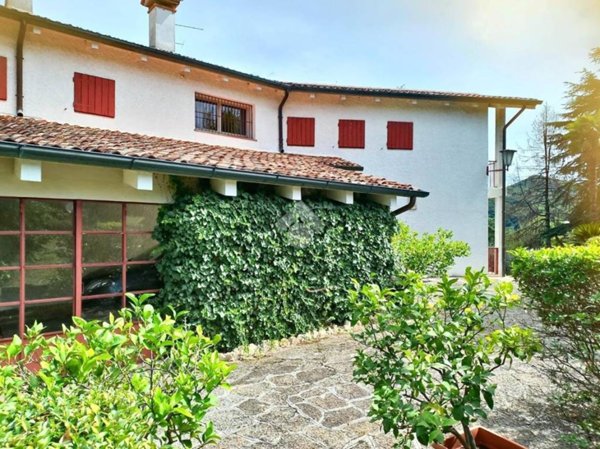 casa indipendente in vendita a Teolo in zona Villa