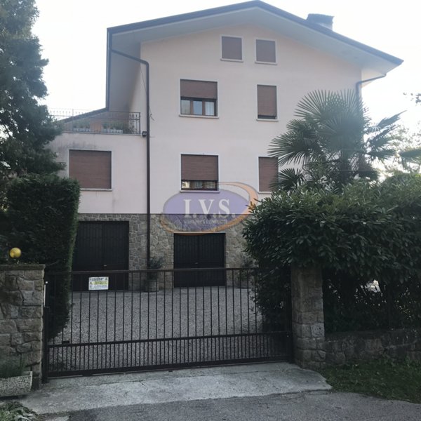 casa indipendente in vendita a Teolo in zona Villa