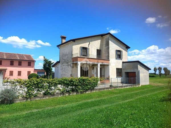 casa indipendente in vendita a Teolo