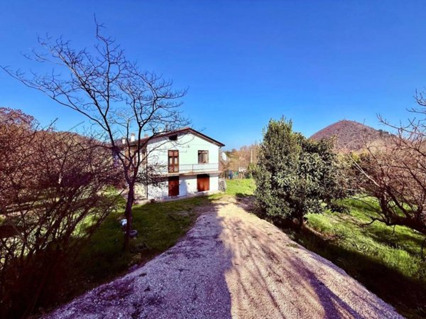 casa indipendente in vendita a Teolo in zona Tramonte