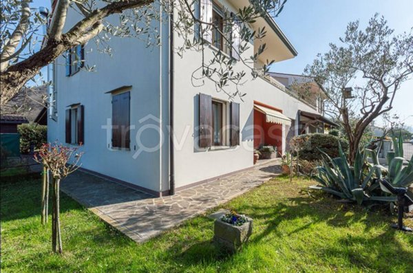 casa indipendente in vendita a Teolo in zona Tramonte