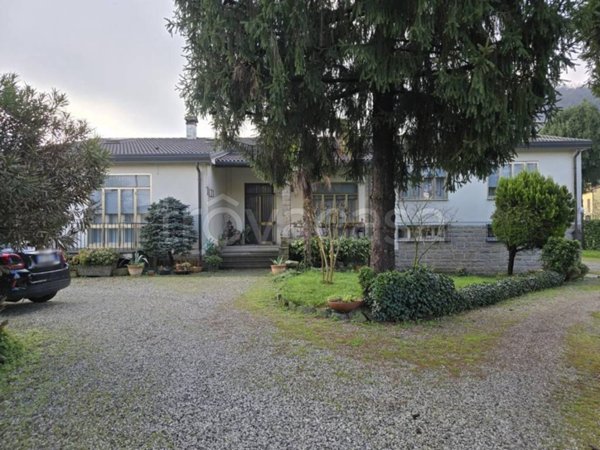 casa indipendente in vendita a Teolo in zona Praglia