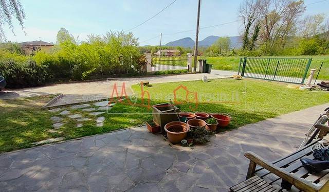 casa indipendente in vendita a Teolo in zona Tramonte