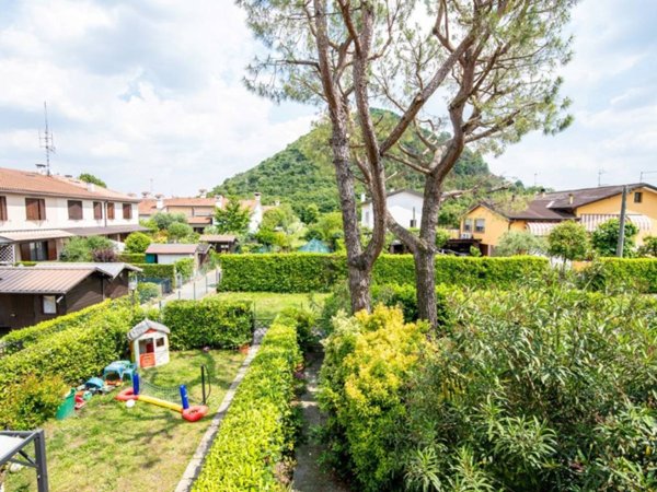 casa indipendente in vendita a Teolo in zona Villa