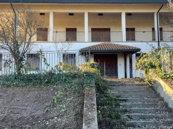 intera palazzina in vendita a Teolo