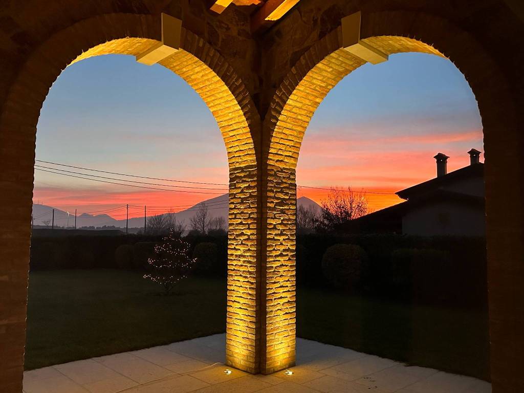 casa indipendente in vendita a Teolo in zona Villa