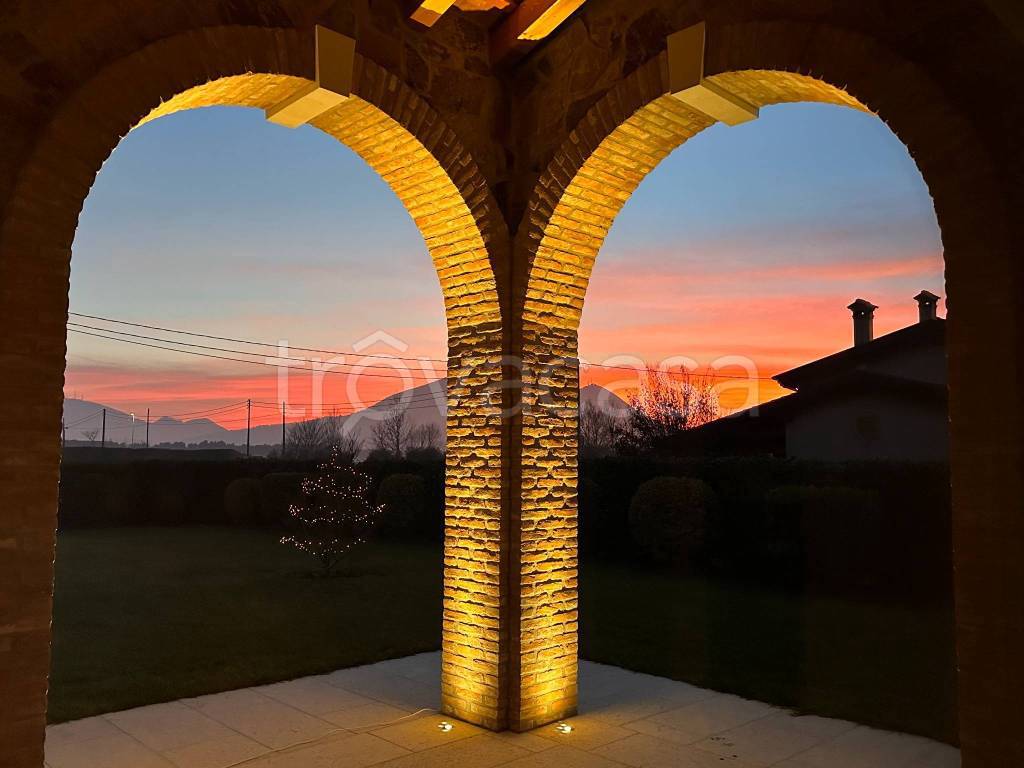 casa indipendente in vendita a Teolo in zona Villa