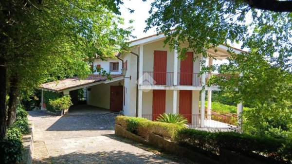 casa indipendente in vendita a Teolo in zona Villa