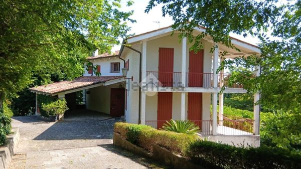 casa indipendente in vendita a Teolo in zona Villa