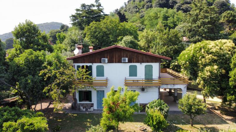 casa indipendente in vendita a Teolo in zona Villa