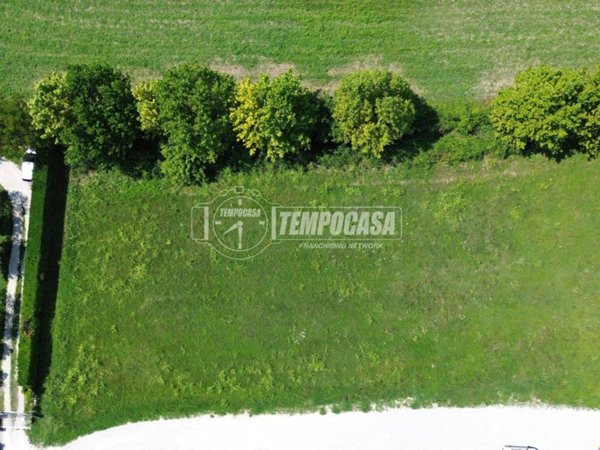 terreno edificabile in vendita a Teolo in zona Treponti