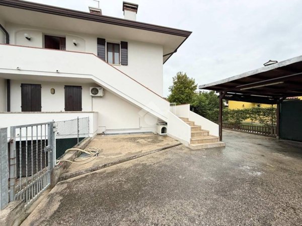 appartamento in vendita a Teolo in zona Bresseo