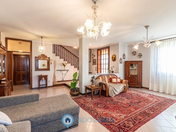 casa indipendente in vendita a Teolo in zona Villa