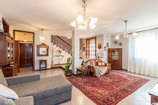 casa indipendente in vendita a Teolo in zona Tramonte
