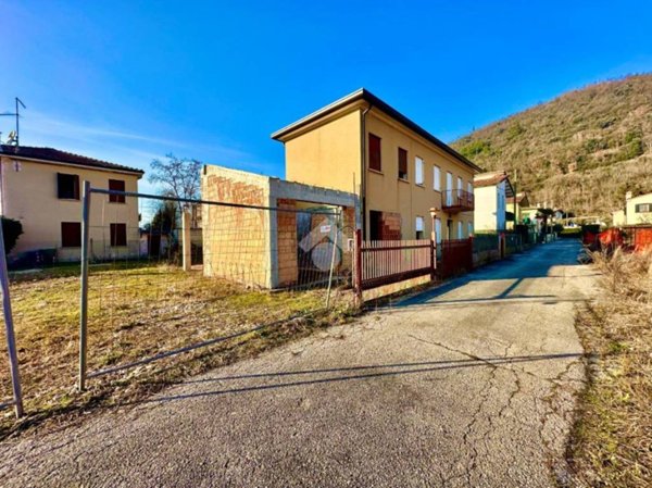 casa indipendente in vendita a Teolo