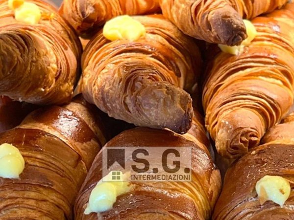 negozio in vendita a Teolo