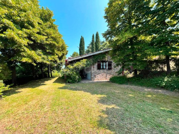 casa indipendente in vendita a Teolo in zona Castelnuovo