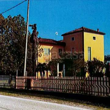 appartamento in vendita a Teolo in zona Treponti