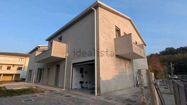 casa indipendente in vendita a Teolo in zona Treponti